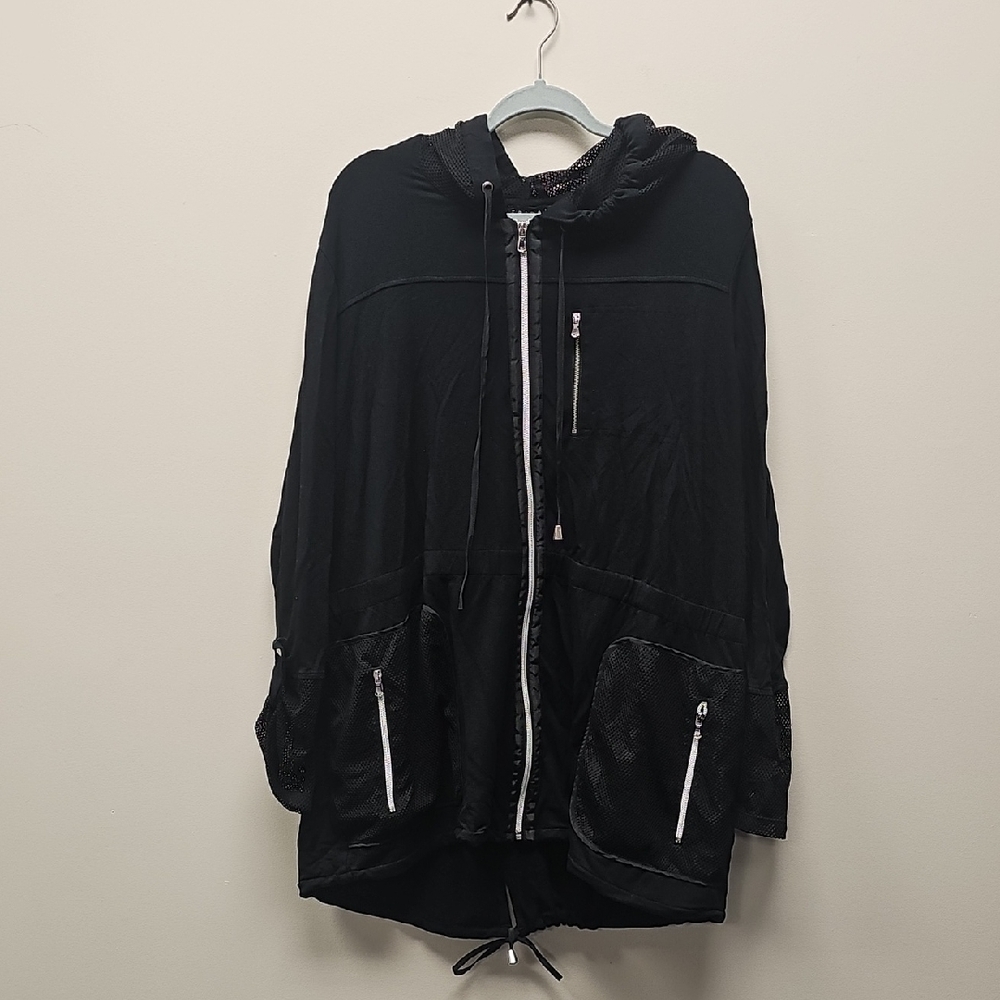 Black Hooded Jacket with Zipper Pockets